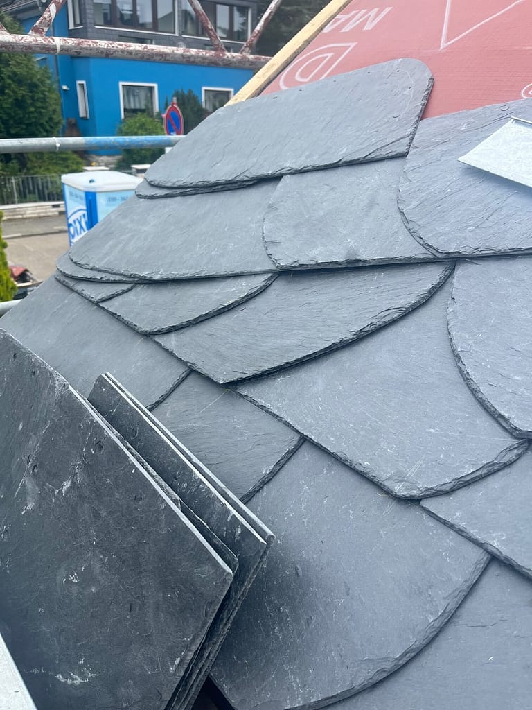 Schieferdach installieren lassen Berlin